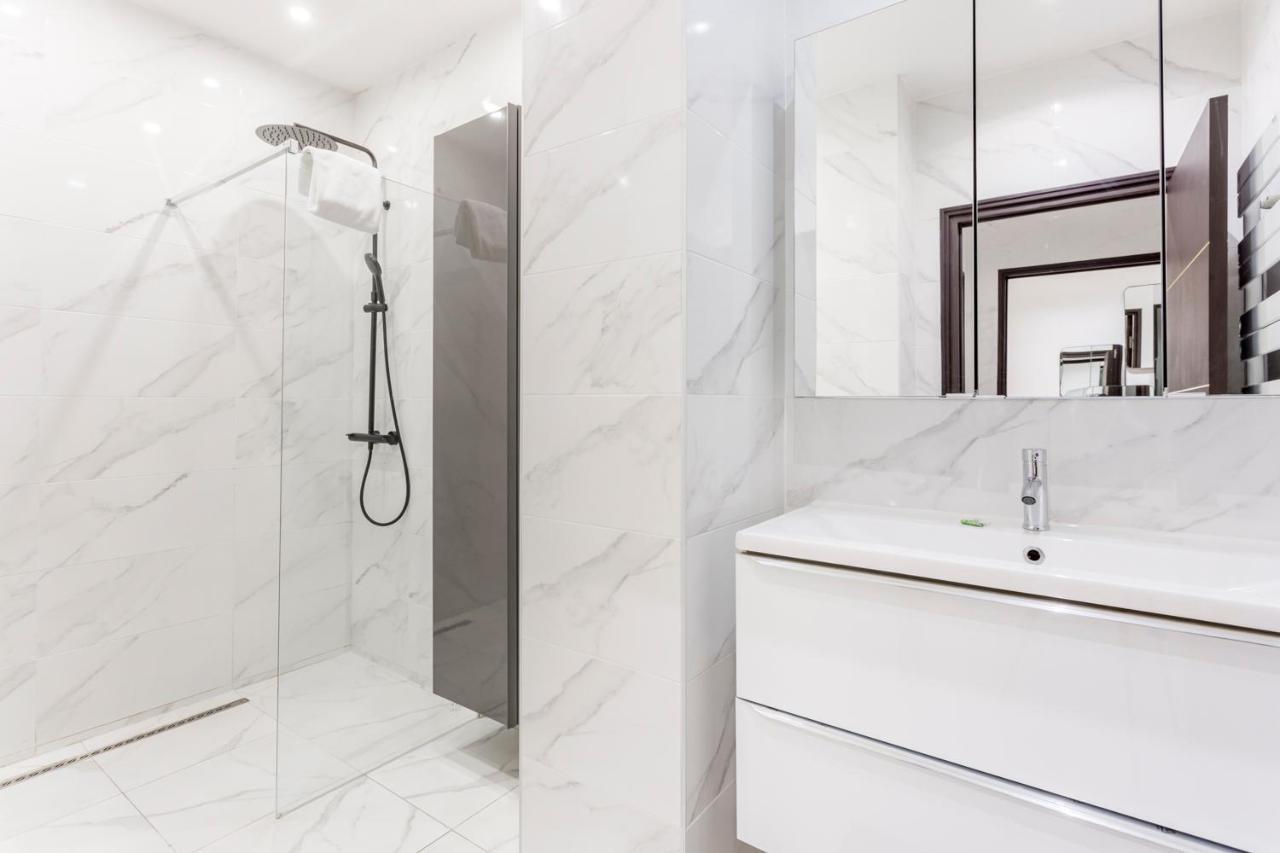 180 Suite Eden, Luxury Apt At Sacre Coeur Paris Exteriör bild