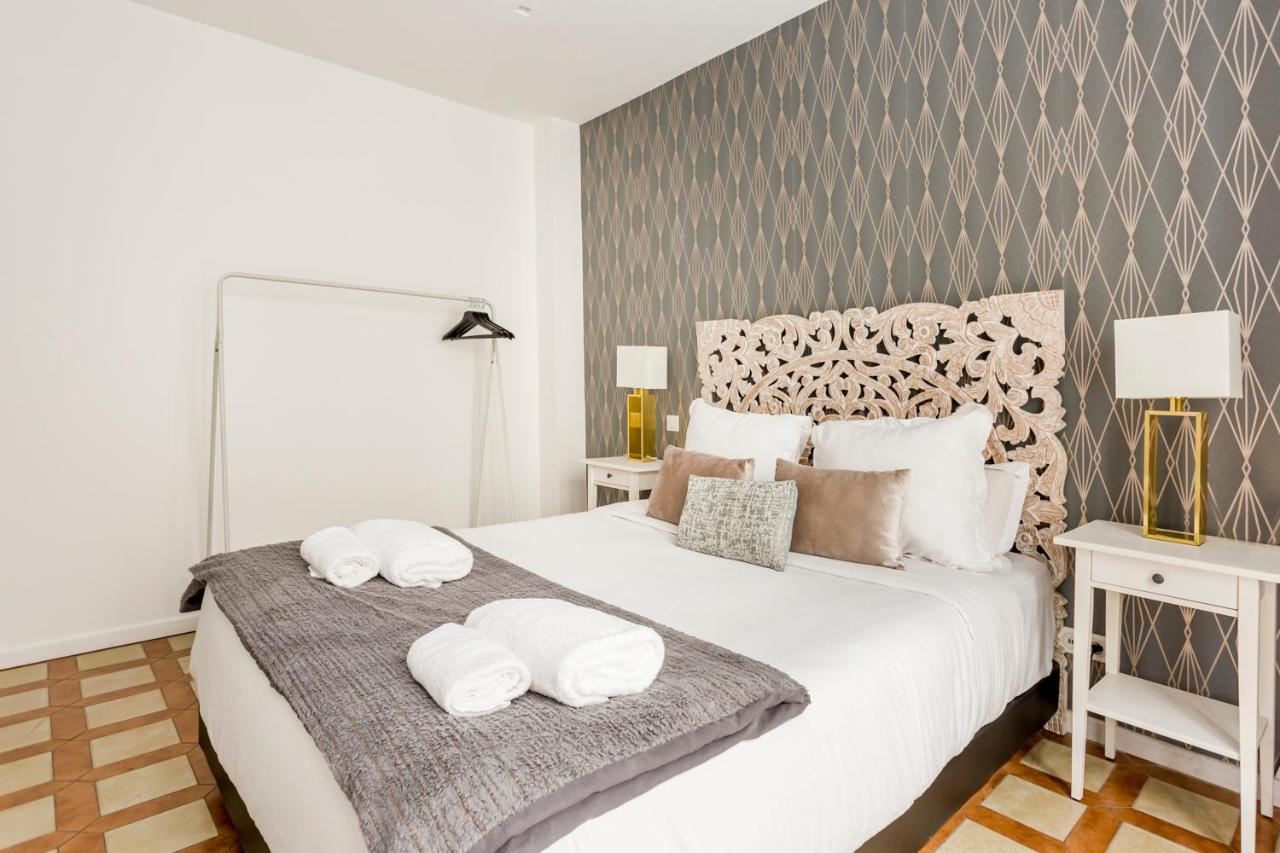 180 Suite Eden, Luxury Apt At Sacre Coeur Paris Exteriör bild